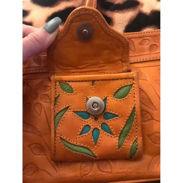 Brown Paraguay hand-tooled floral leather purse‎ hand tote shoulder purse cute - Image 3