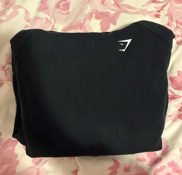 Black Gymshark Hoodie - Image 2