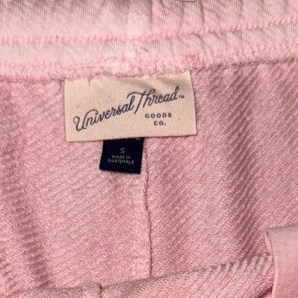 Universal Threads Drawstring Shorts - Image 2