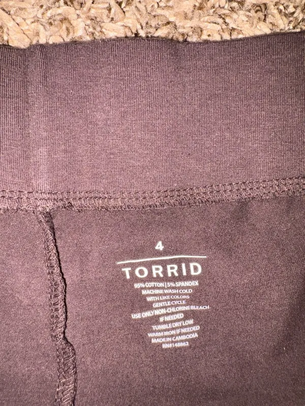 Torrid 5'' Pocket Bike Short Chocolate Brown Torrid Size 4 US Size 4X Pockets - Image 2