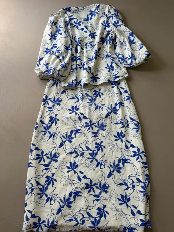 Novella Flowy Floral Co-ord Midi Skirt Set - Image 2