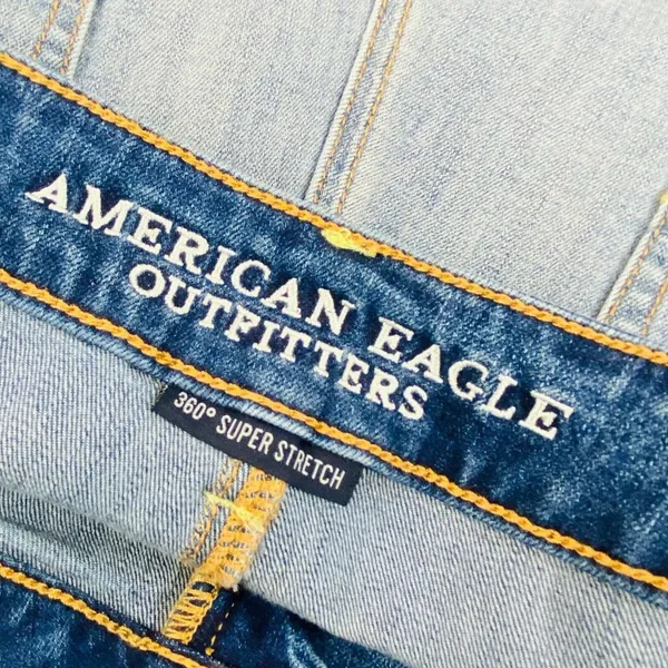 American Eagle Womens 12 360 Super Stretch Shortie Denim Peekaboo Shorts - Image 7