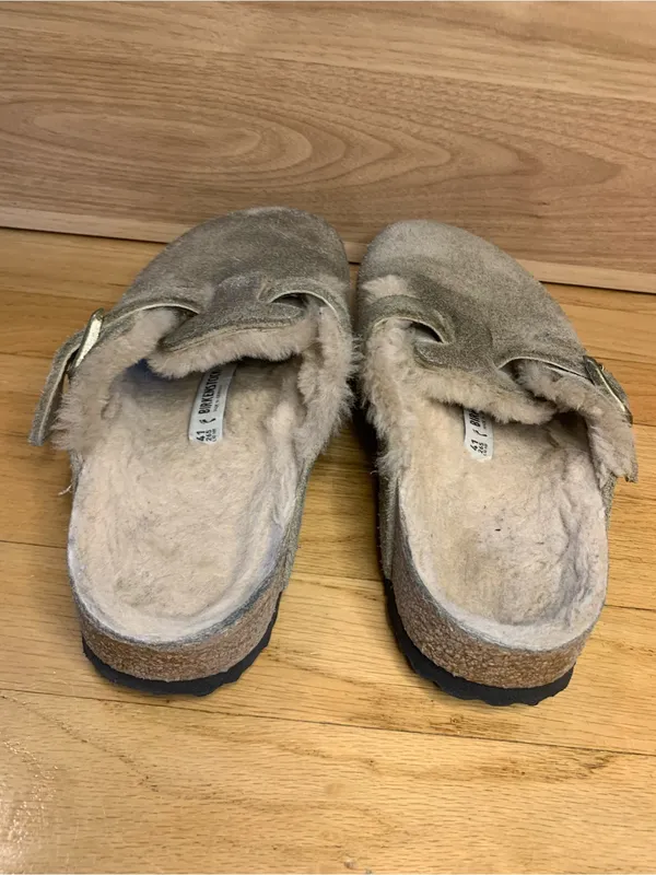 Birkenstock Boston Shearling Clogs - Size 41 - Image 5