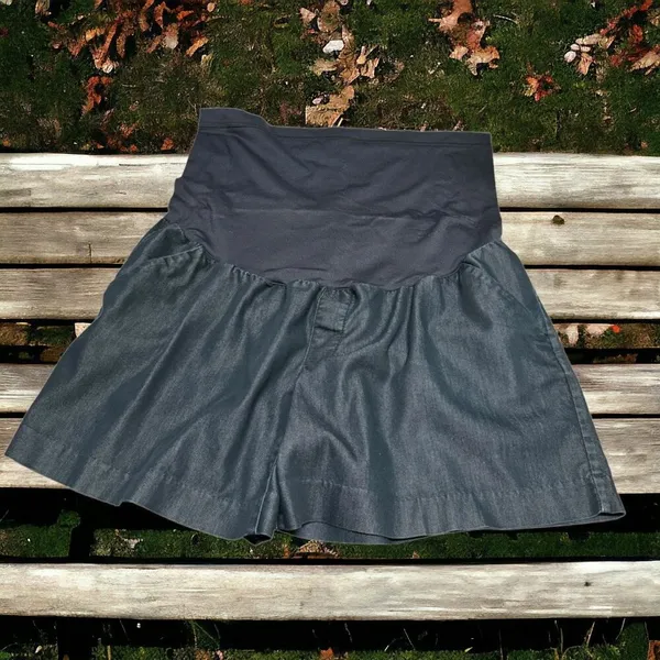 Liz Lange Maternity Womens Shorts Sz L Dark‎ Blue Chambray Soft Lightweight - Image 2