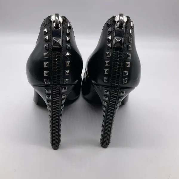 MICHAEL KORS LEATHER‎ ZIPPER BACK PUMPS - Image 2