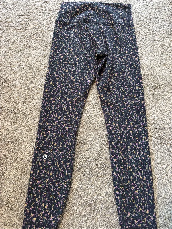 Lululemon Wunder Train High-Rise Tight 25" size 6 - Image 3