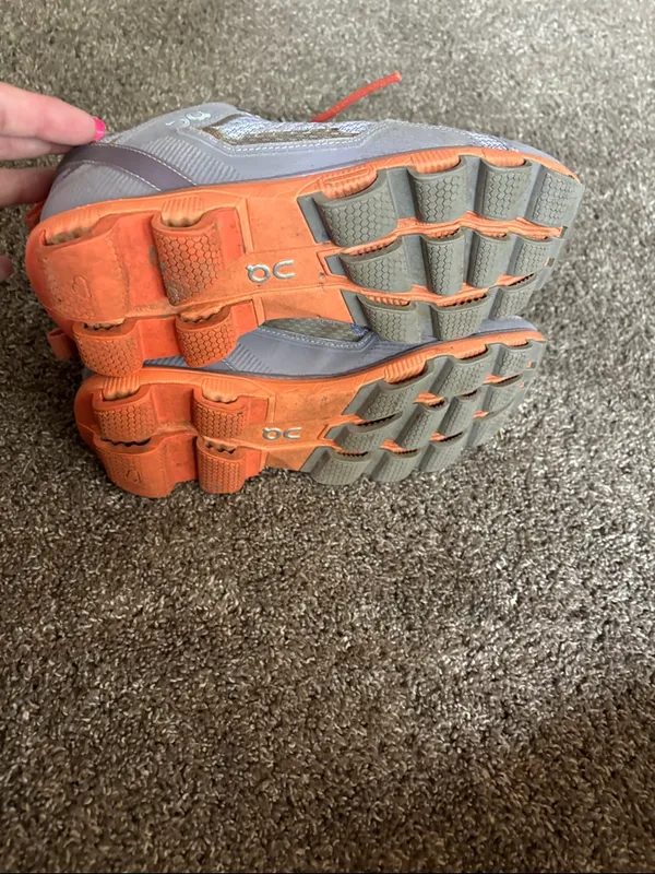 On Running Gray and Coral Women's Athletic Sneakers - Image 4