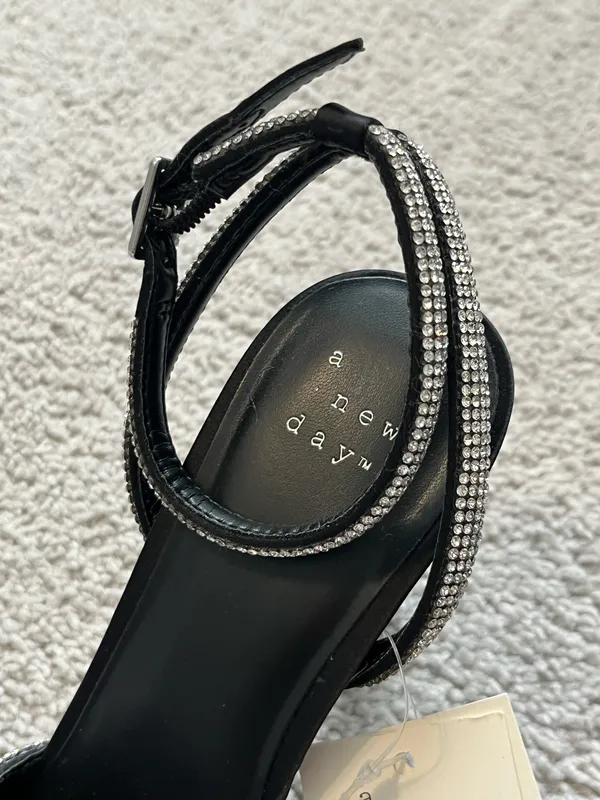 A New Day Black Pointed Heels - Image 4