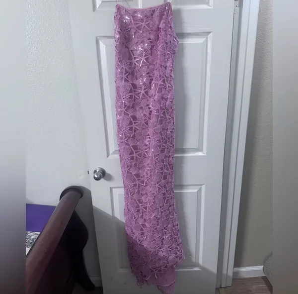 Retrofête Delaina Sequin Lace Dress - Image 6
