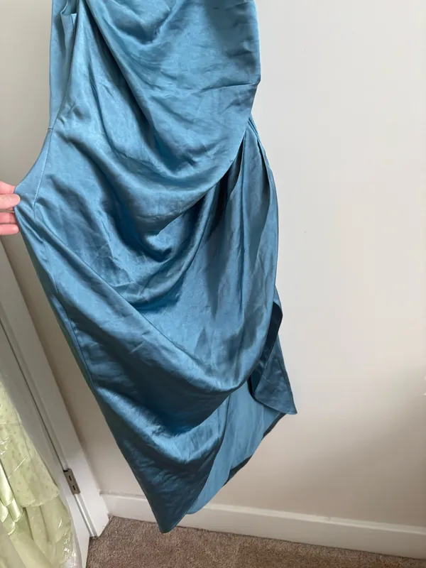 FLAW Elliatt Blue Cassini One Shoulder Ruched Sleeveless Midi Dress Large - Image 5