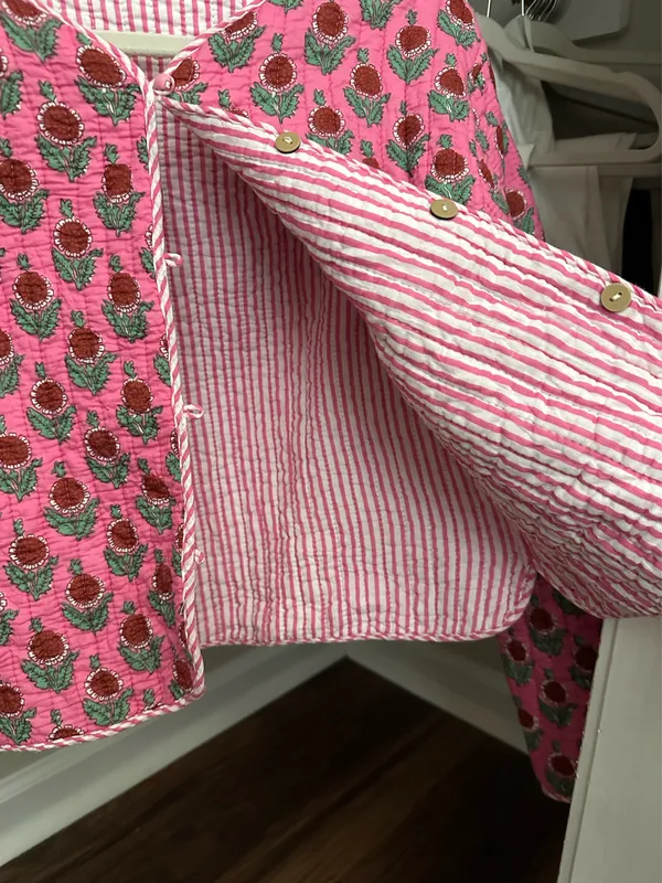 Pink quilted jacket Size L - Image 3