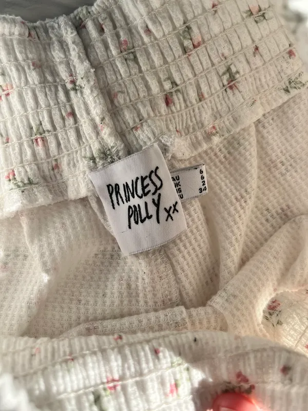 Princess Polly Shorts - Image 2
