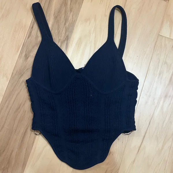 NEW Garage navy blue crochet corset knit crop top Size XL - Image 4