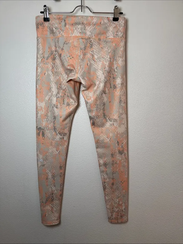 ALO Yoga Tropical Peach Pink Gray airbrush Python Snake Print Leggings - Image 3