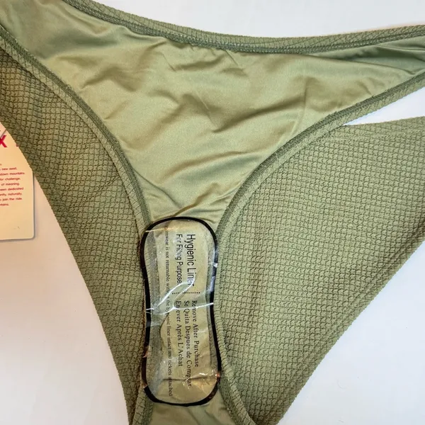 Roxy Essaouira Oil Green Textured High Leg Bikini Bottom L NWT Low Rise Beach - Image 8