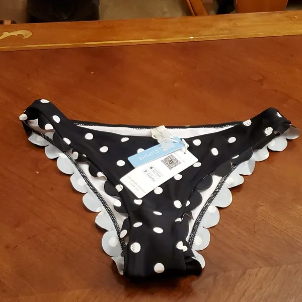 NWT Cupshe Black Polka Dot Scalloped Bikini Bottom Size L - Image 3