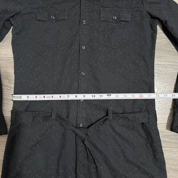 Levis Shirt Dress M Black Eyelet Embroidered Western Tunic‎ Tie Belt Cottagecore - Image 7