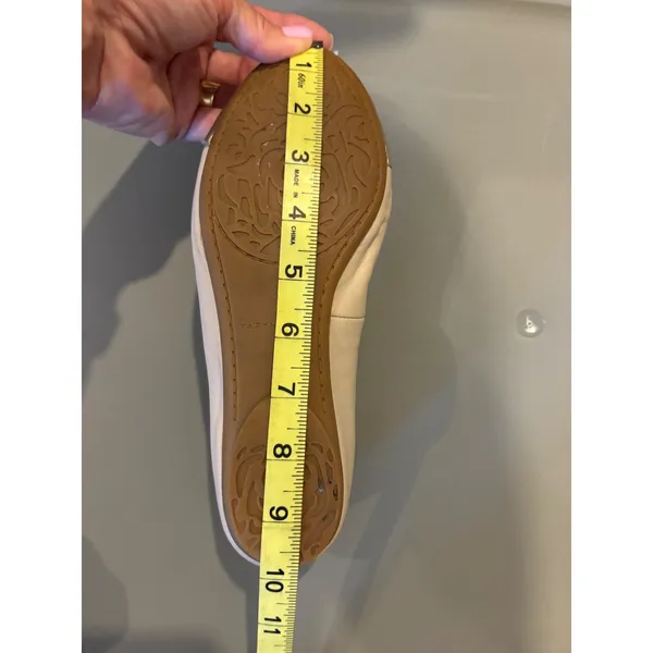 Taryn Rose Beige Gold Leather Rose Cap Toe Ballet‎ Flats Women Shoes 6 - Image 12