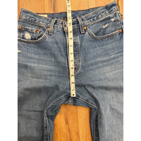 Levi's 501 Original Women's 26x28 Medium Wash Button Fly Distressed Jeans - Image 11