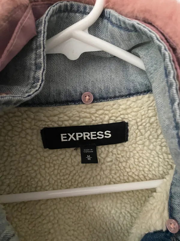 Express light blue denim sherpa jacket with detachable pink fur collar - Image 2