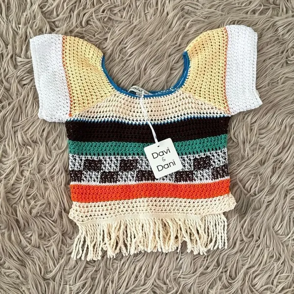NWT Davi & Dani crocheted crop top size medium - Image 3