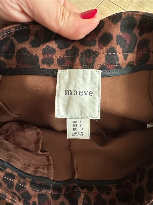 Anthropologie MAEVE Leopard Cheetah Crop Slim Pants Sz 2 - Image 7