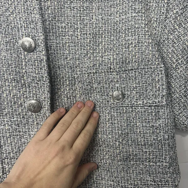 LOFT Womens Large Gray Tweed Cropped Jacket Short Sleeve Button Front - Image 5