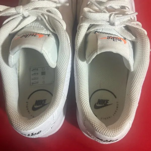 Nike White and Orange Women's Sneakers - Image 4