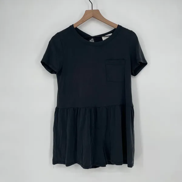 lavender field black peplum tee Romper keyhole back size m - Image 2