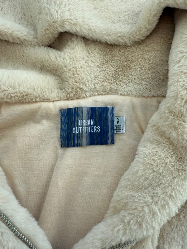 Urban Outfitters Faux Fur Crop Jacket - Image 6