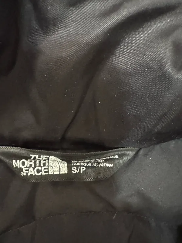 The North Face 550 puffer vest - Image 3