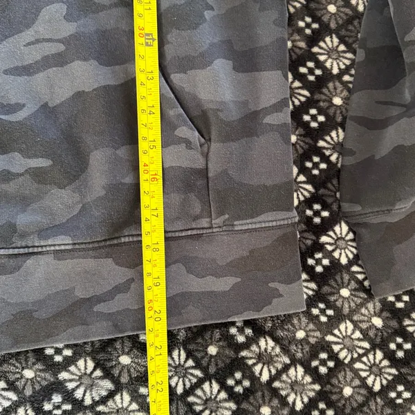 Lululemon Loungeful Hoodie Heritage 365 Camo Deep Coal - Image 3
