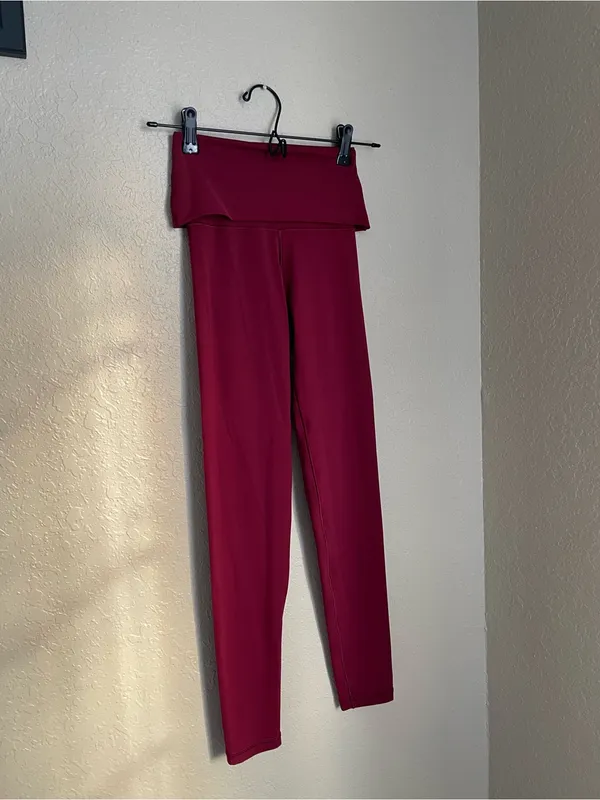 New Aerie Offline Real Me Xtra Fold Over Leggings Size XS Deep Cherry Stretchy - Image 3