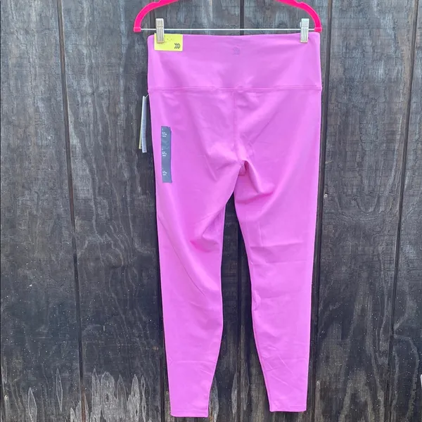 All in Motion Light Pink High Rise Leggings Size L - Image 4