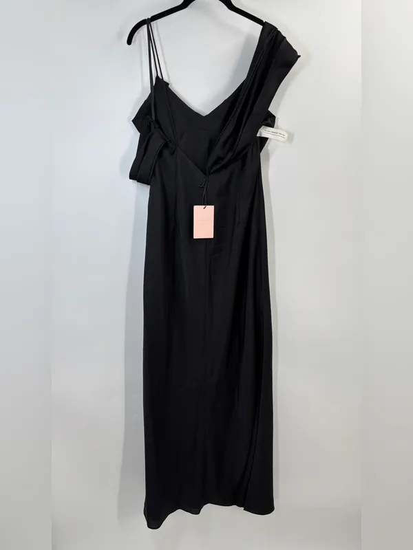 Fame and Partners Francois Black Maxi Formal Gown - Image 8