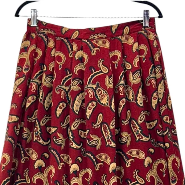 Sag Harbor Vintage Paisley‎ Skirt Red Medium - Image 4