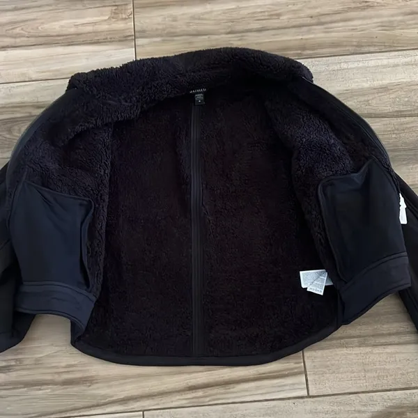Athleta Westbound Sherpa jacket - Image 5