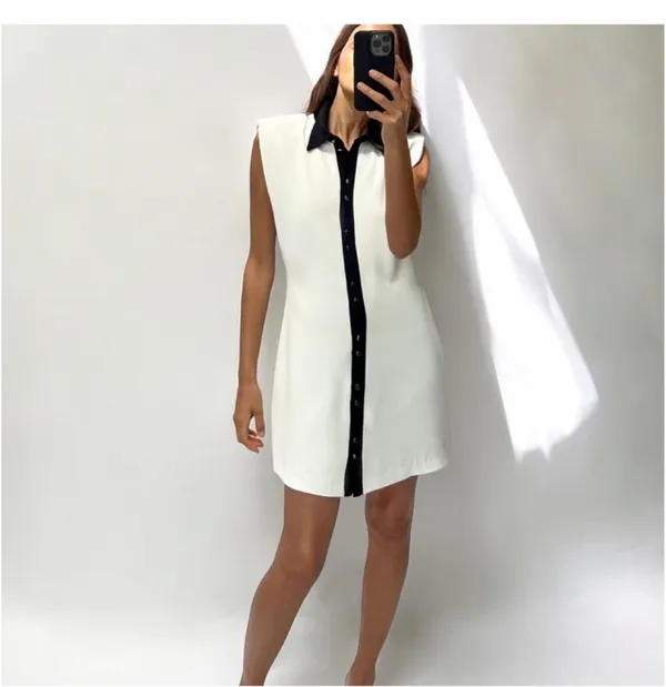 Zara White Mini Dress with Black Collar and Placket - Image 2