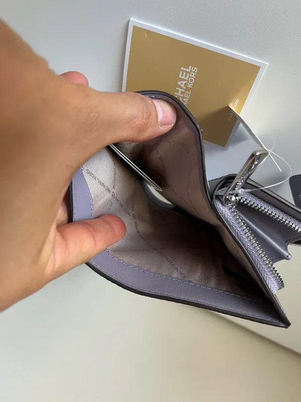 Michael Kors Purse & Wallet - Image 6