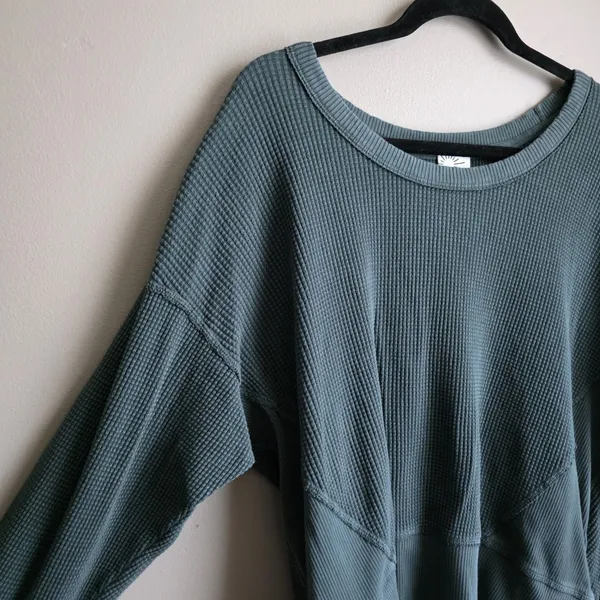 OFFLINE By Aerie Wow! Waffle Knit Oversized Long Sleeve Size S Tshirt Dark Green - Image 6