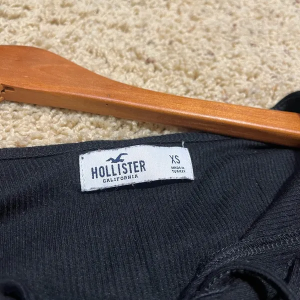 Hollister long sleeve - Image 3