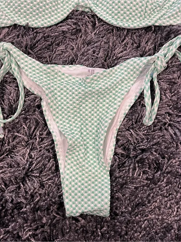 Amazon 🌸NWT GREEN AND WHITE GINGHAM HIGH CUT BIKINI SIZE MEDIUM 🌸 - Image 3
