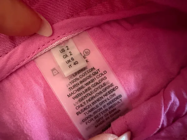 Elie Tahari Shorts - Image 3