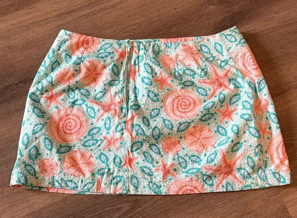 Lilly Pulitzer Skirt Mini Vintage Seashell fish print - Image 2