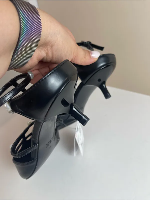 Zara Black Pearl Strappy Kitten Heel Pointed Toe Pumps NWT Size 9 / EUR 40 - Image 6
