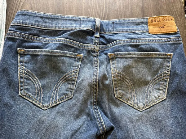 hollister jeans - Image 3