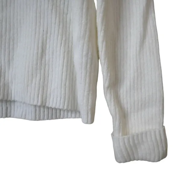 Amazon Womens L Winter White Mock Neck Sweater NEW - Image 6