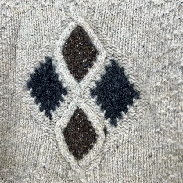 Vintage Carraig Donn Aran handknit Ireland Irish Wool cream Sweater size medium - Image 5