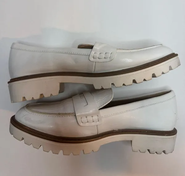 Journee Collection Kenly Penny Loafers Size 7.5 - Image 6