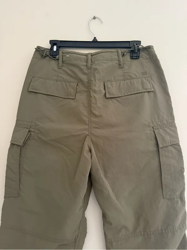 American Eagle Outfitters Olive Cargo Pants - Image 4